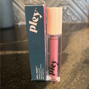 Pley Lust + Found Lip Gloss - Lupe